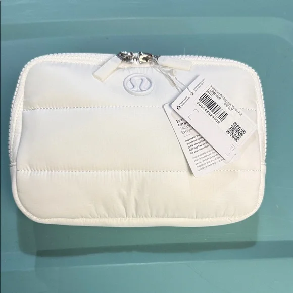 Lululemon Athletica White Quilted Cosmetic Case - Picture 1 of 2
